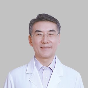 王斌